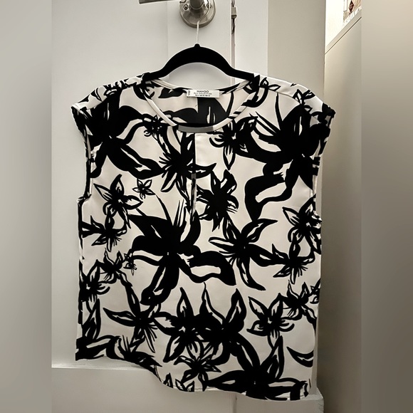 Mango blouse - Picture 1 of 1